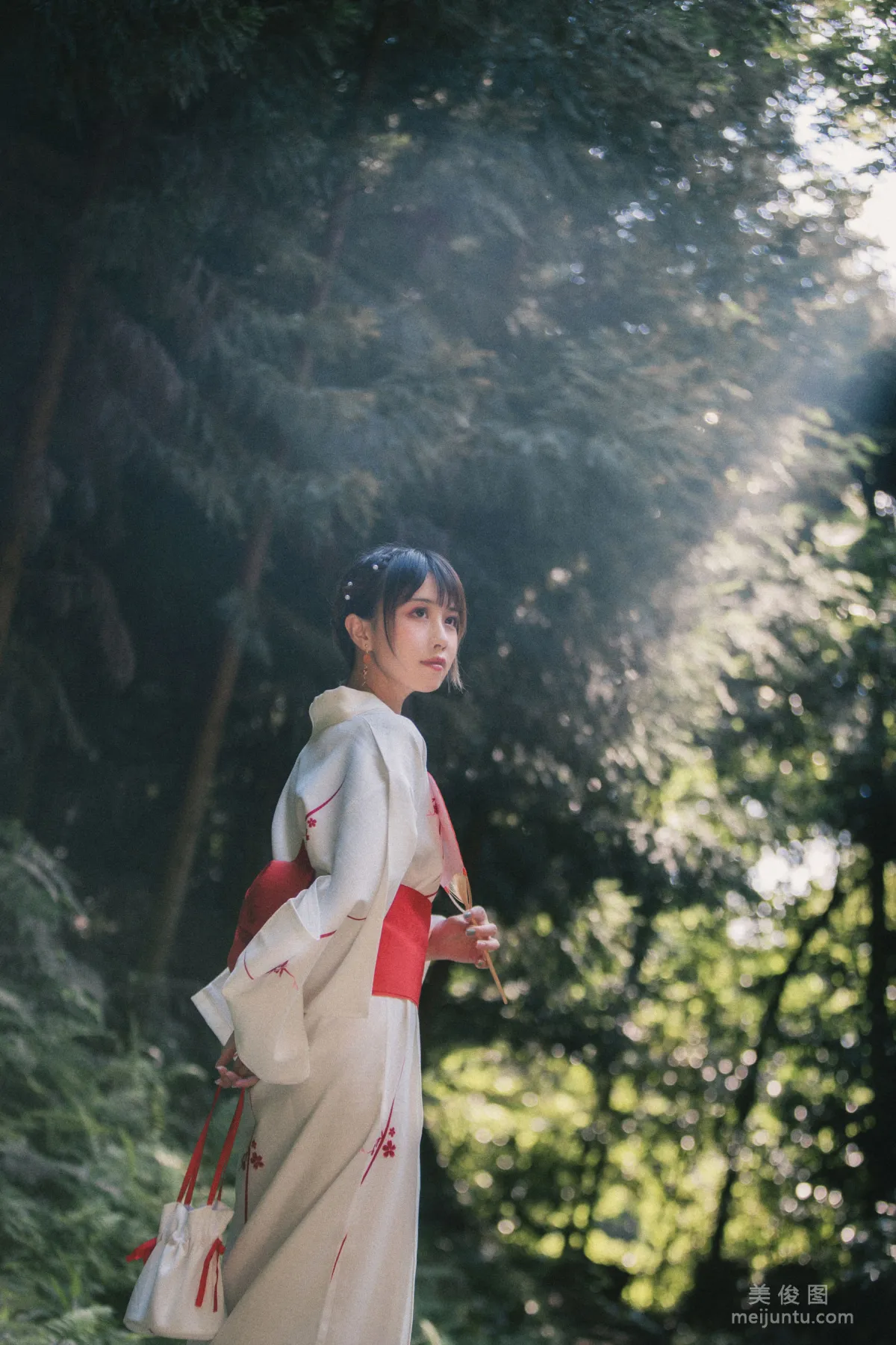 [Cosplay] Nianxue ww - Things in June Photo Set photo 55