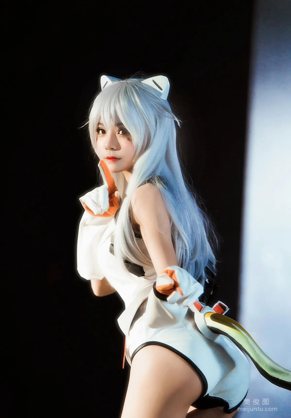 Ying Taomiao: Web Idols photo 27