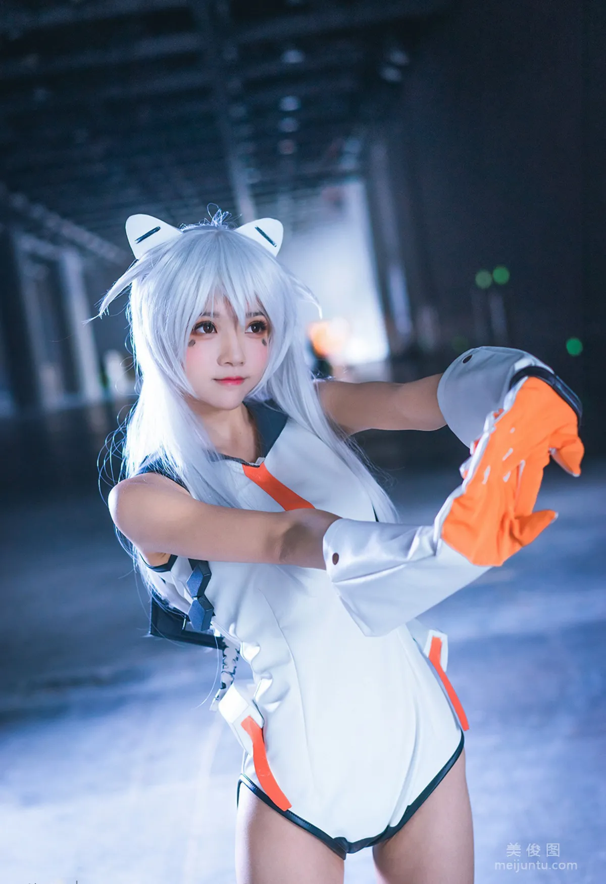 Ying Taomiao: Web Idols photo 3