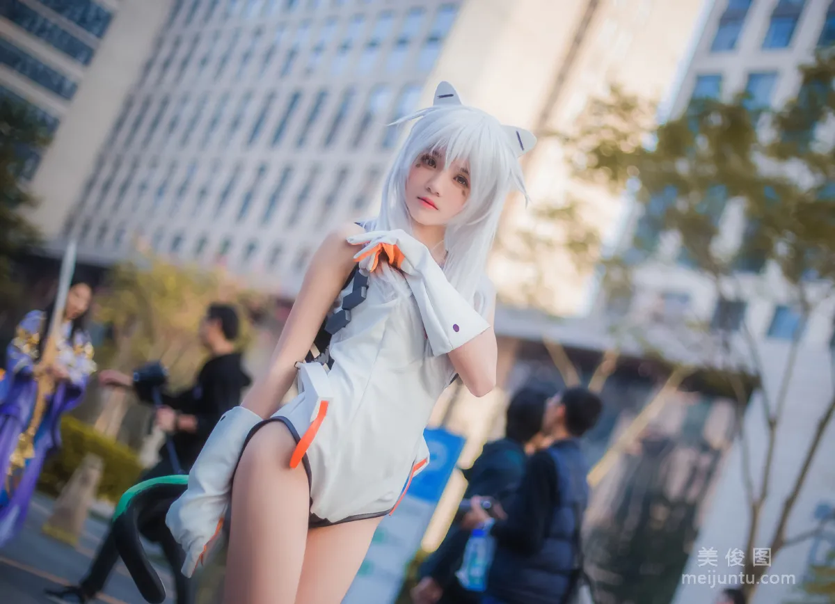 Ying Taomiao: Web Idols photo 18