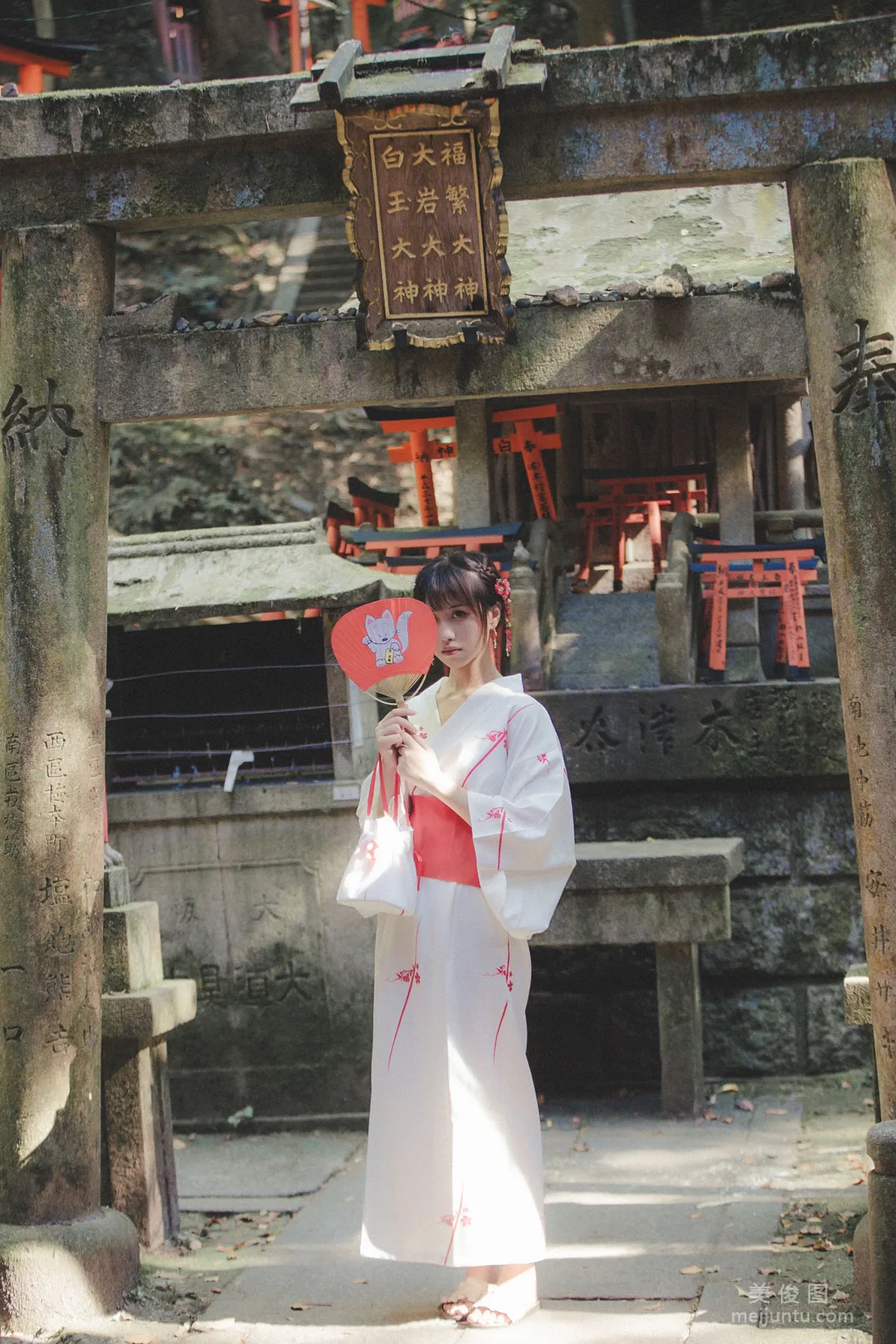 [Cosplay] Nianxue ww - Things in June Photo Set photo 59