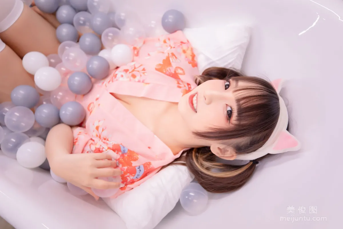 Shenle Banzhen Dong: Web Idols photo 31