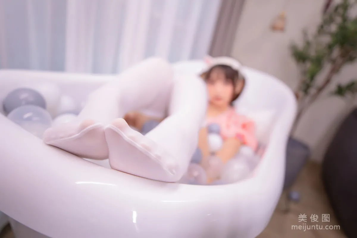 Shenle Banzhen Dong: Web Idols photo 17