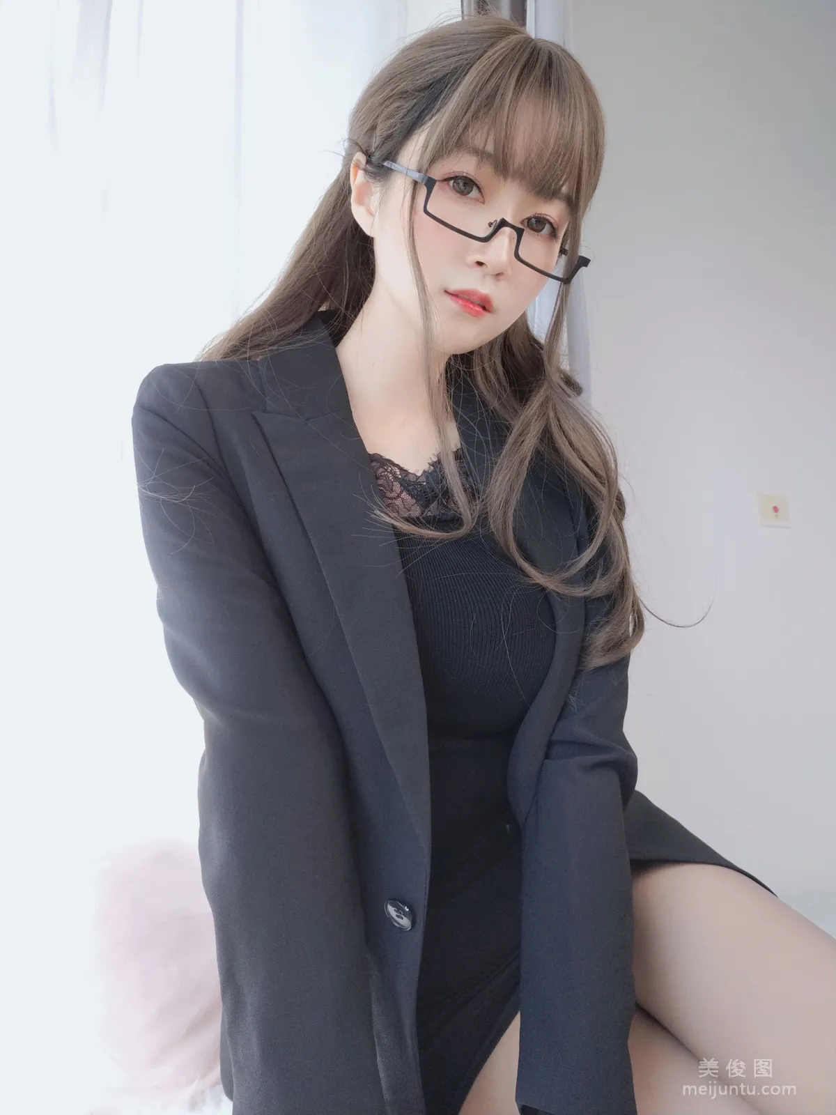 Baiyin 81: Web Idols photo 8