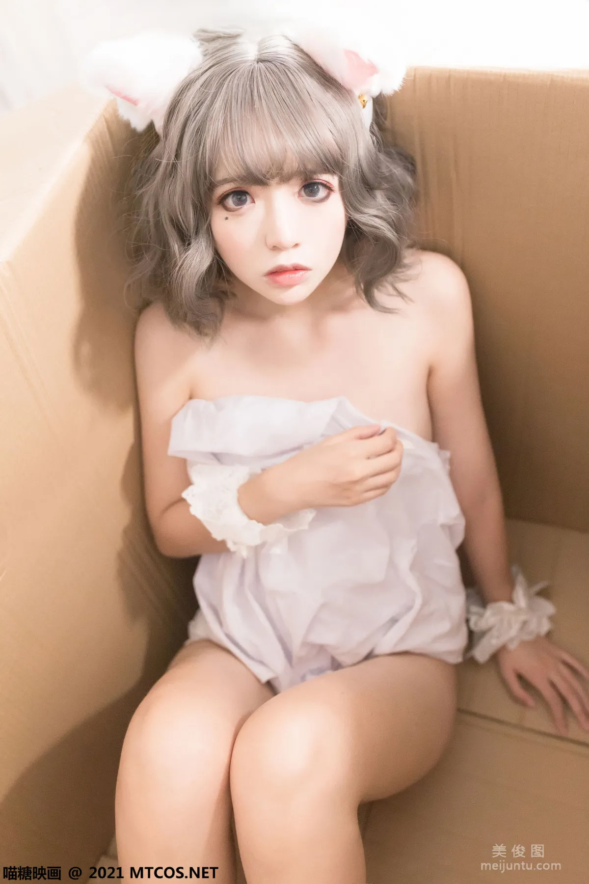 [喵糖映画] VOL.359 纱雾和白猫 写真套图1