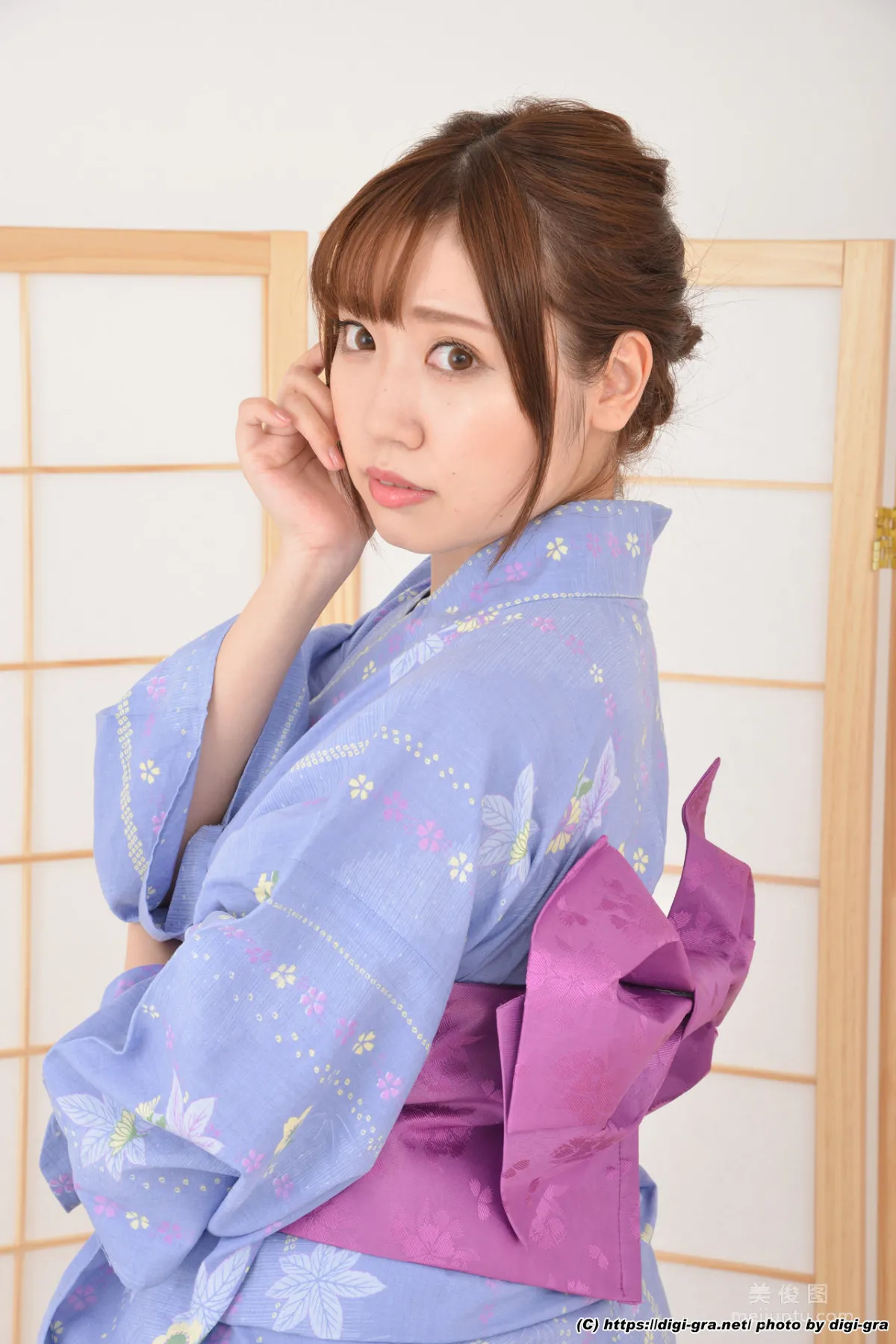 [Digi-Gra] ひなちゆん Yun Hinachi Photoset 029