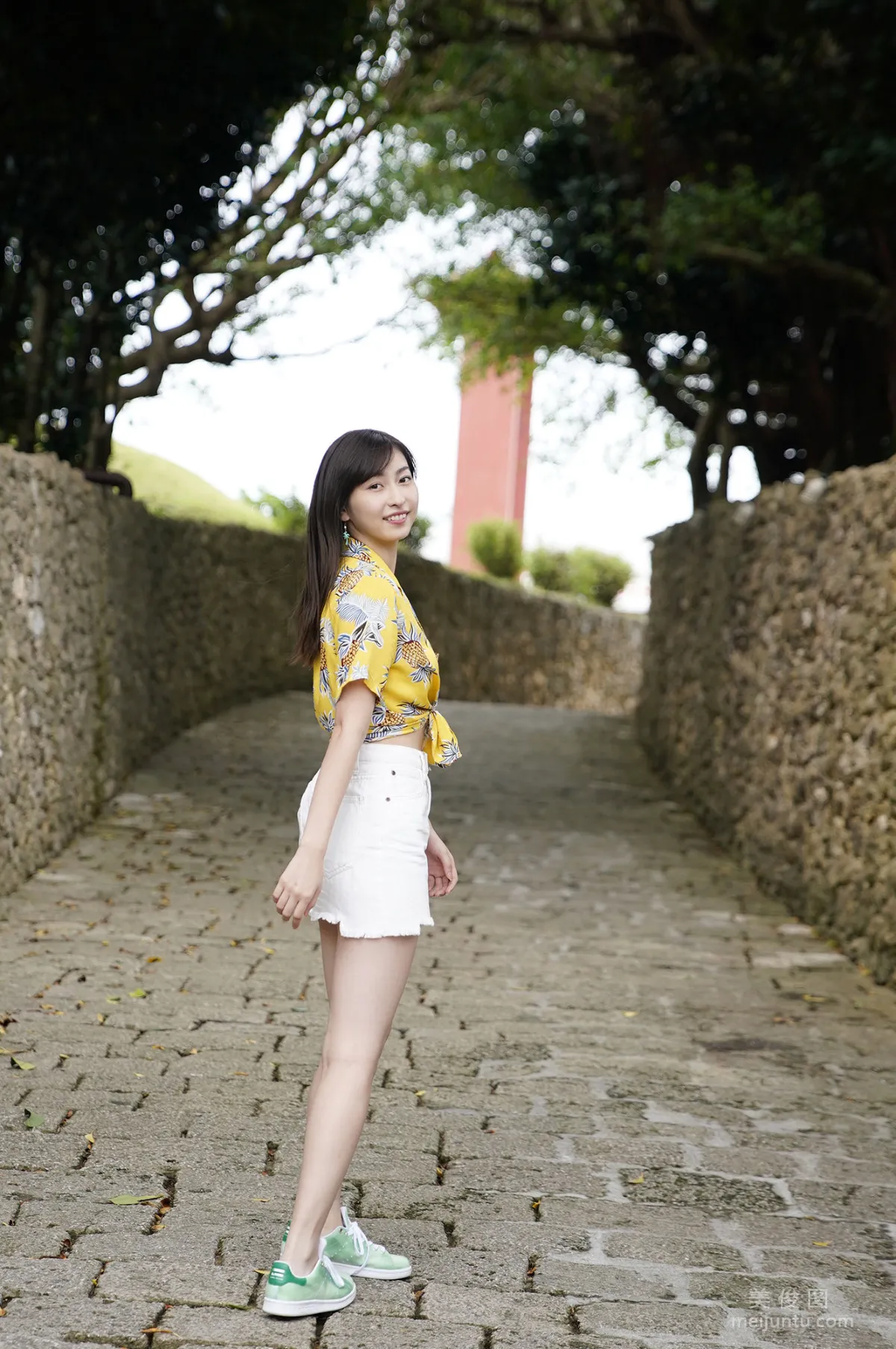 [Hello! Project Digital Books] No.199 Akari Uemura photo 19