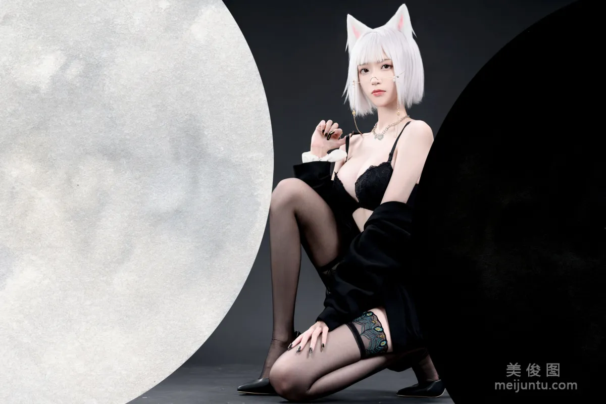 Long-Legged Coser Qingqingzi Js & Li Ling - Fox and Wolf photo 12
