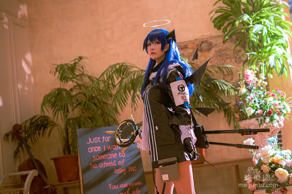 [Cos Photo] Xingzhi Chichi, Arknights Mostima photo 1