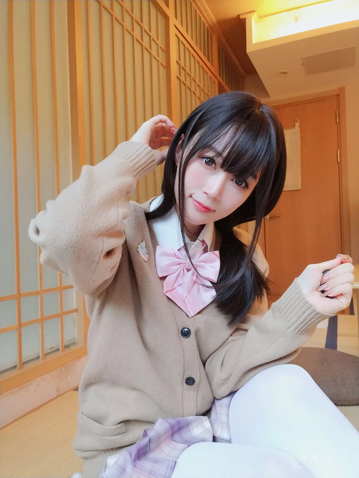 Baiyin 81: Web Idols photo 15