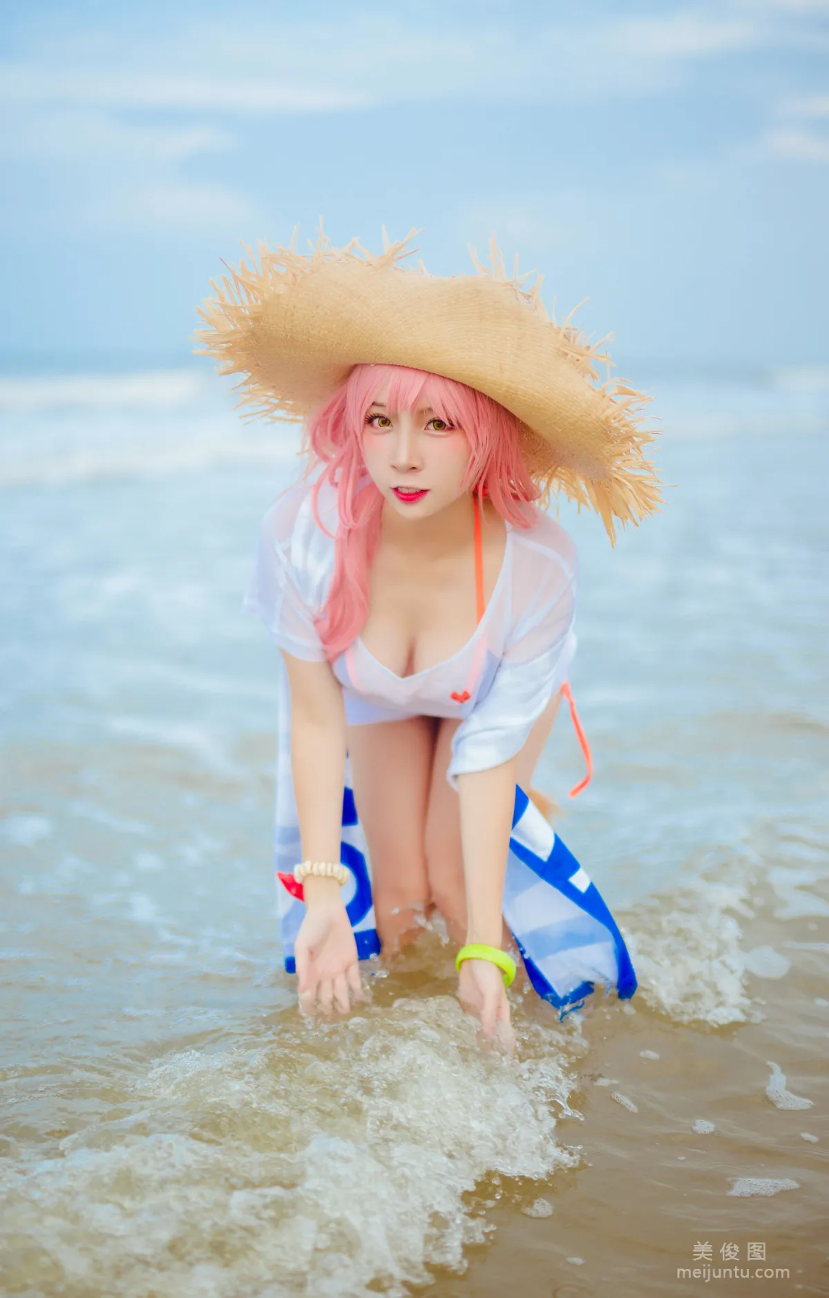 Erzuo Nisa: Web Idols photo 8