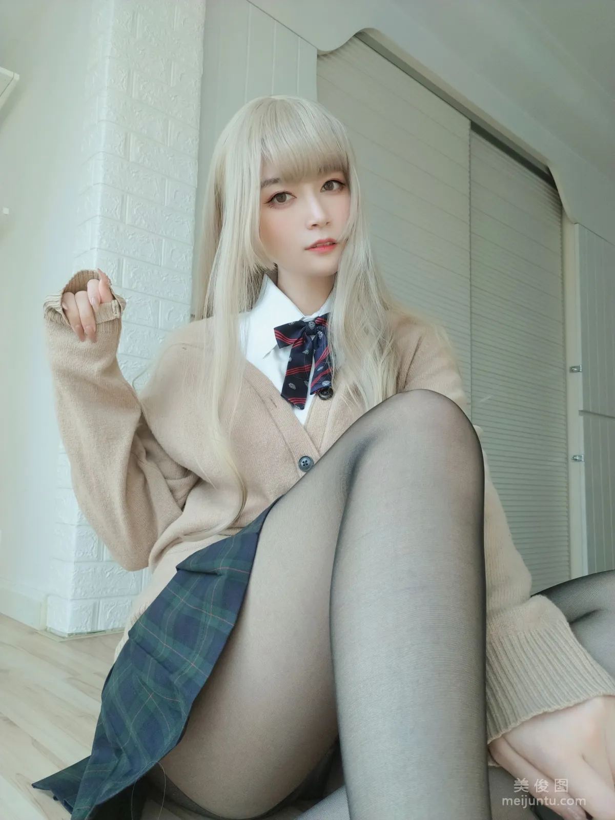 Baiyin 81: Web Idols photo 18