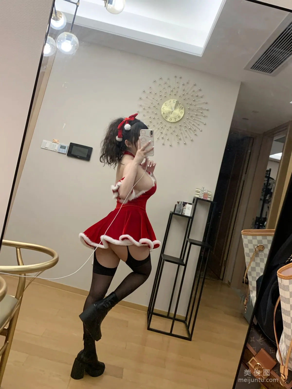 [COS Photo Set] Peach Girl Shiyi Jiangya - 2020 Christmas Special photo 10