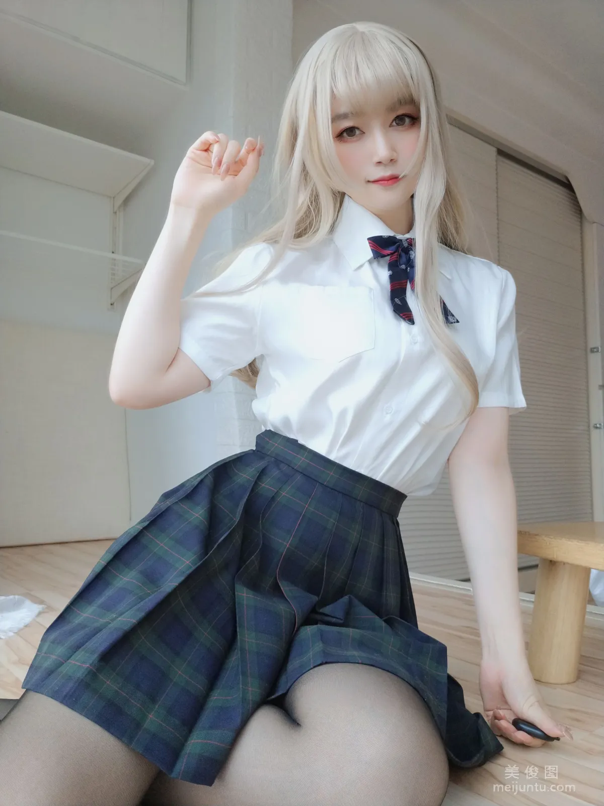 Baiyin 81: Web Idols photo 50