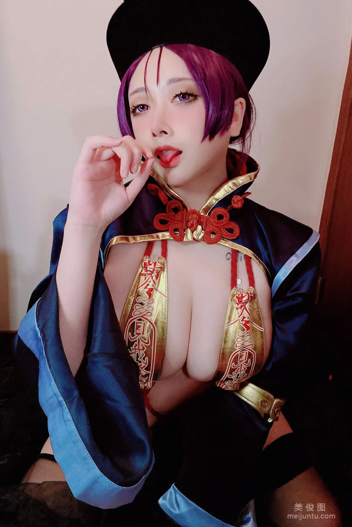 [Cosplay Photo] Niannian D - Milk Light Zombie Girl Selfie photo 19