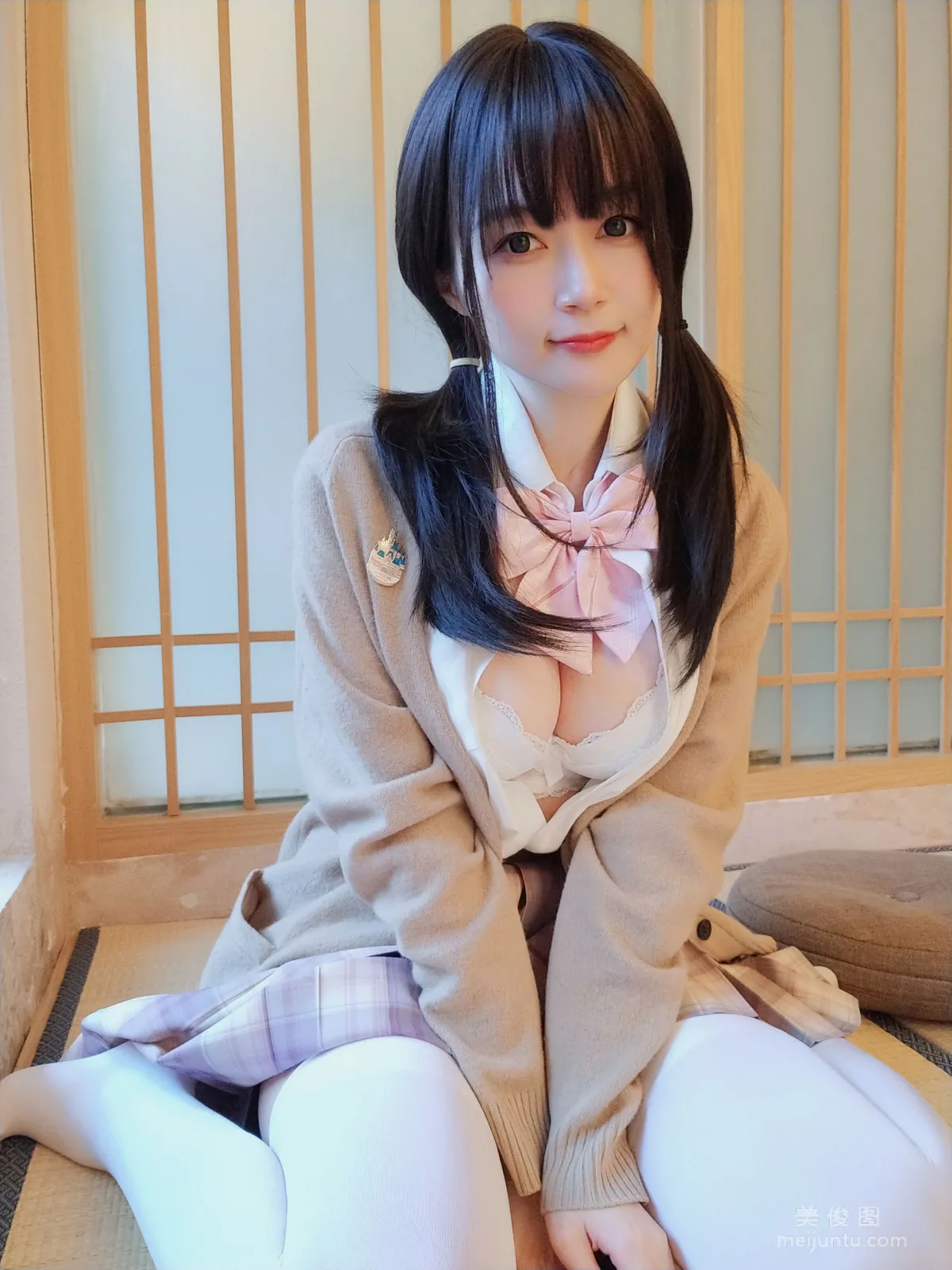Baiyin 81: Web Idols photo 5