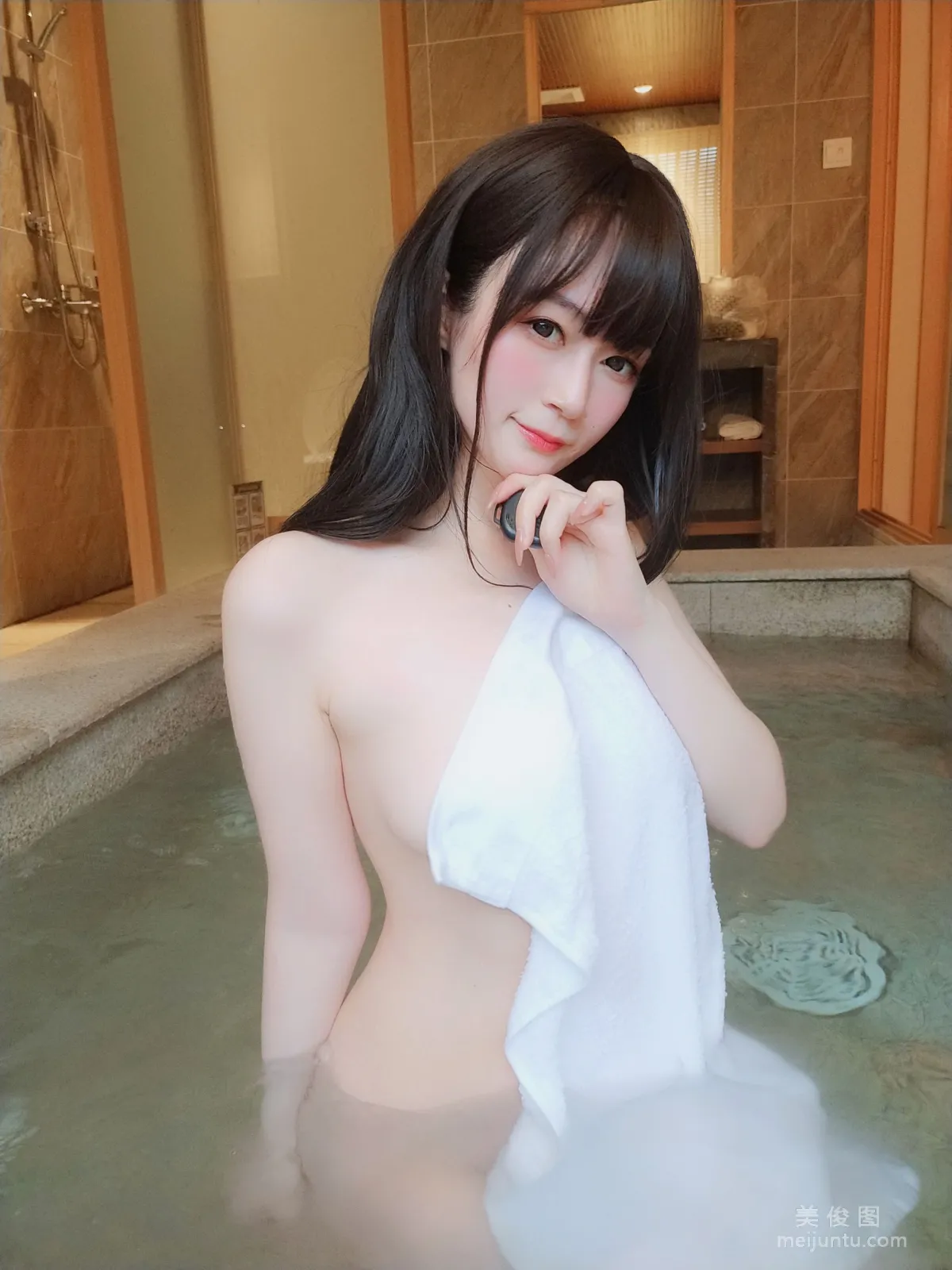 Baiyin 81: Web Idols photo 38