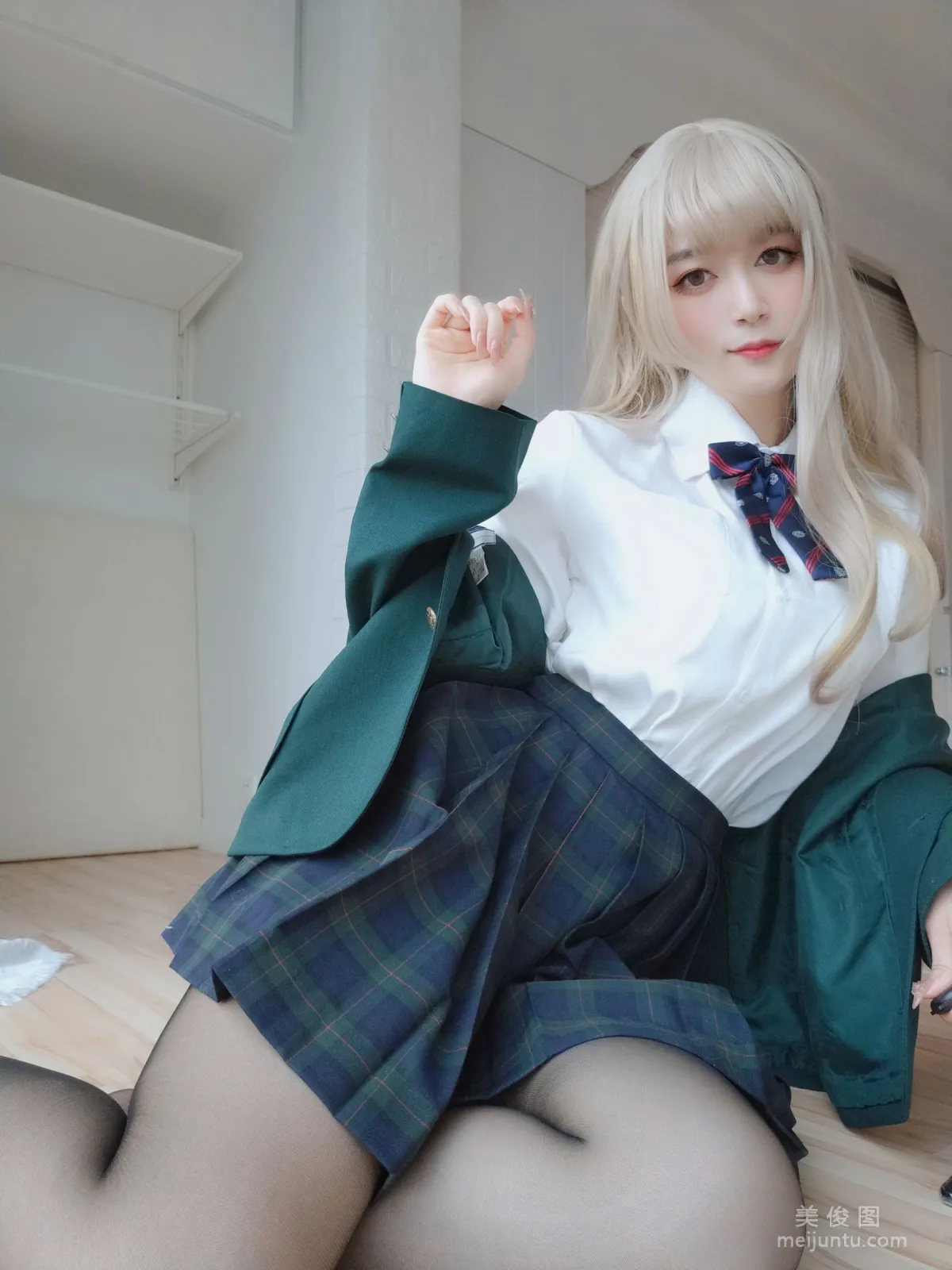 Baiyin 81: Web Idols photo 47