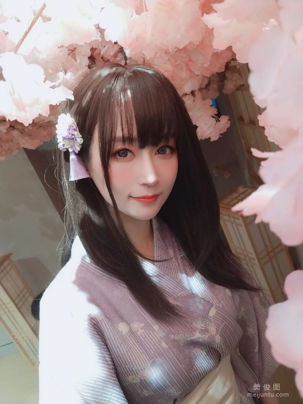Baiyin 81: Web Idols photo 59