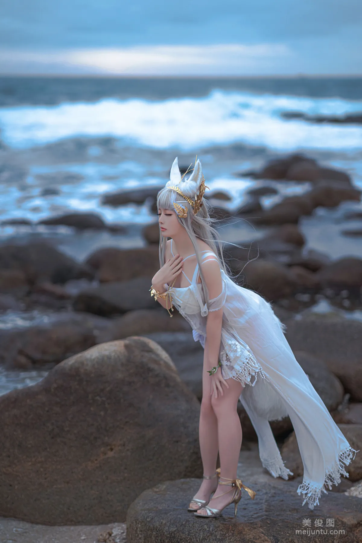 [Cos Photo] Xingzhi Chichi - Arknights Platinum photo 4