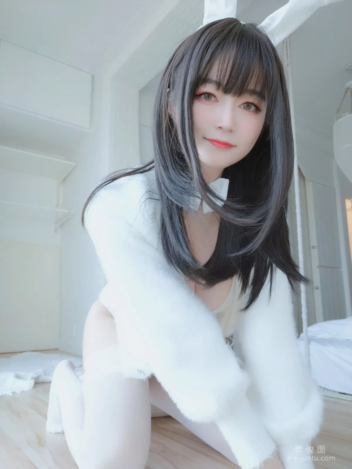 Baiyin 81: Web Idols photo 11