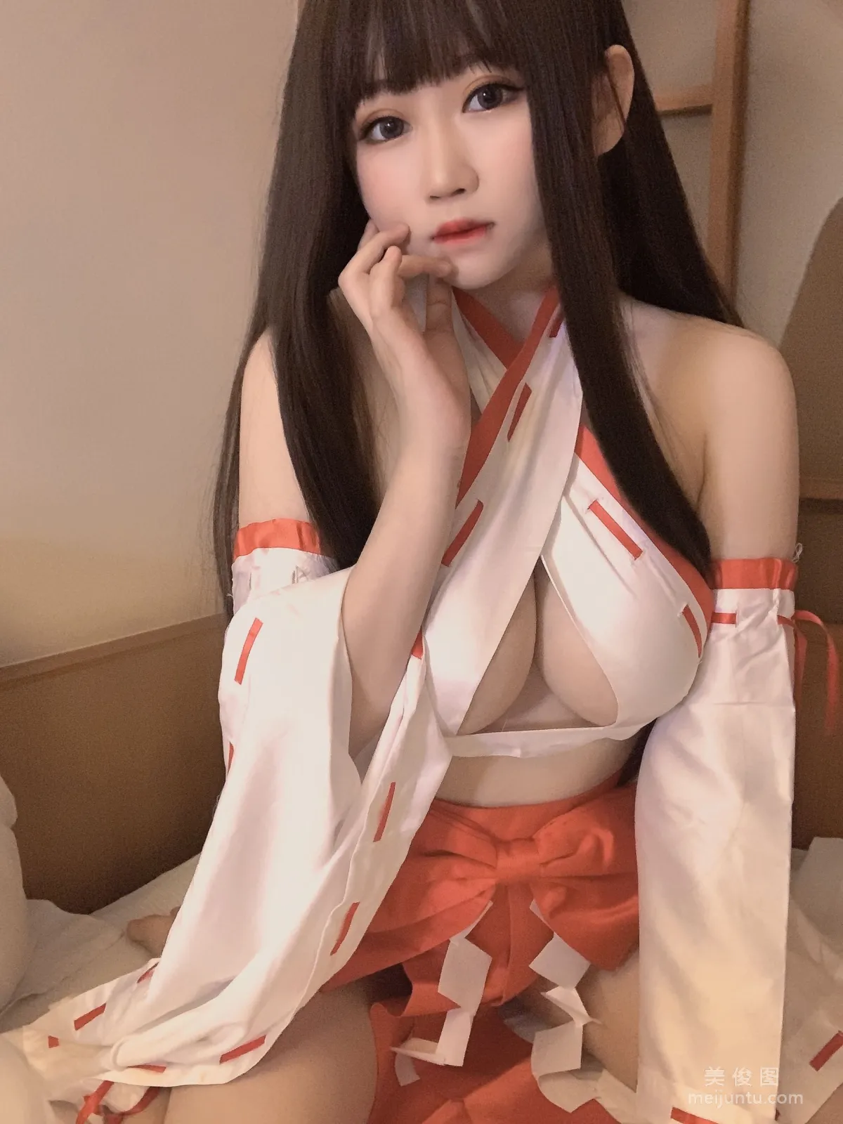 Shiyi Jiangya: Web Idols photo 38