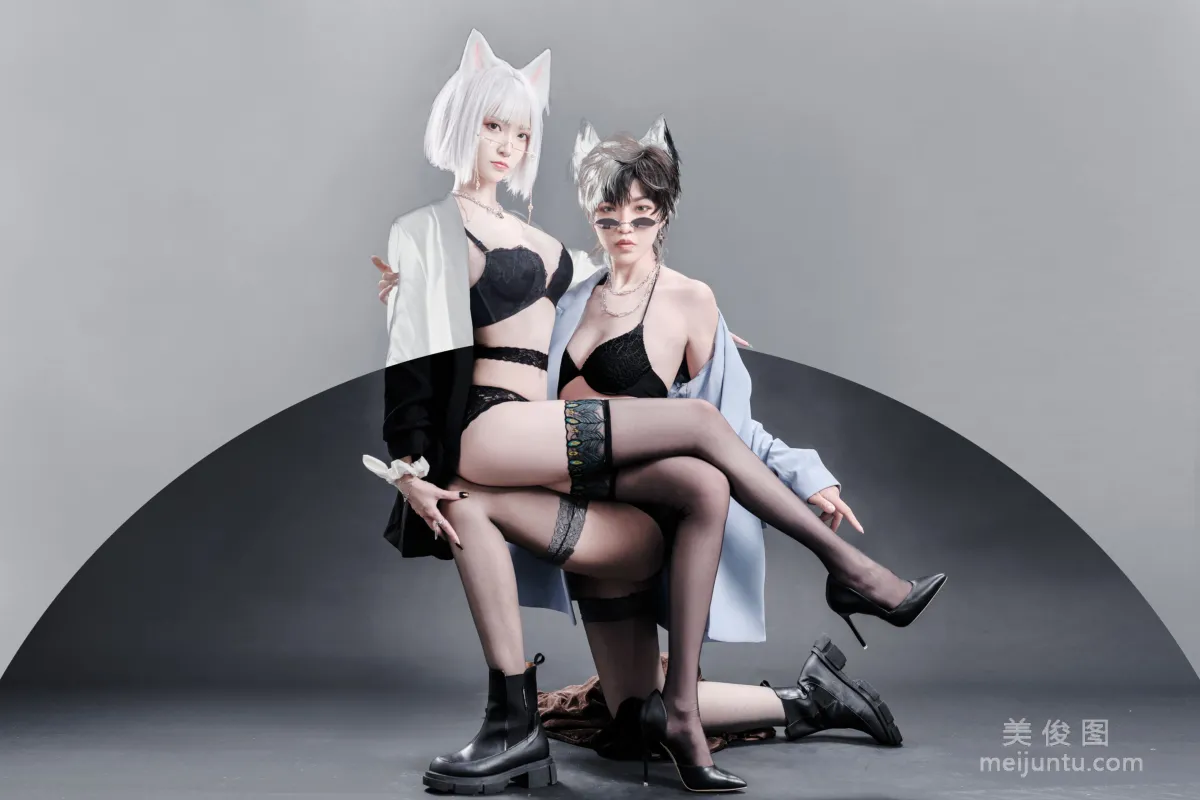 Long-Legged Coser Qingqingzi Js & Li Ling - Fox and Wolf photo 18