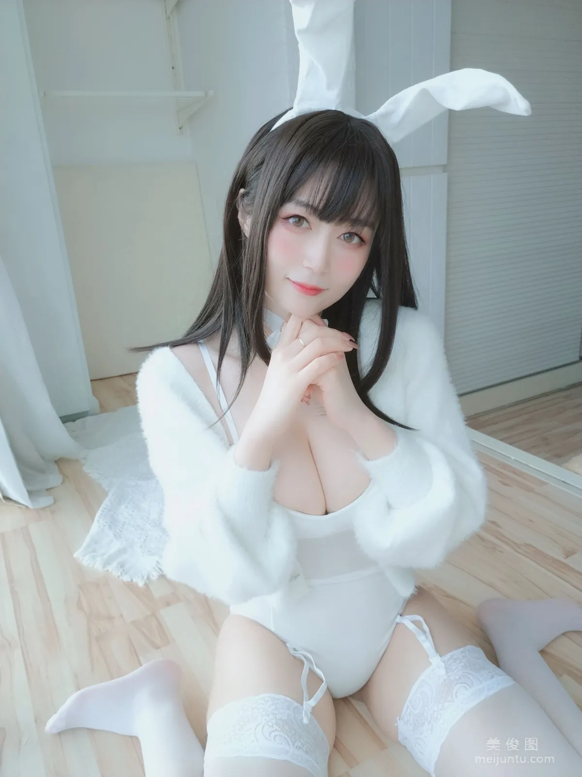 Baiyin 81: Web Idols photo 80