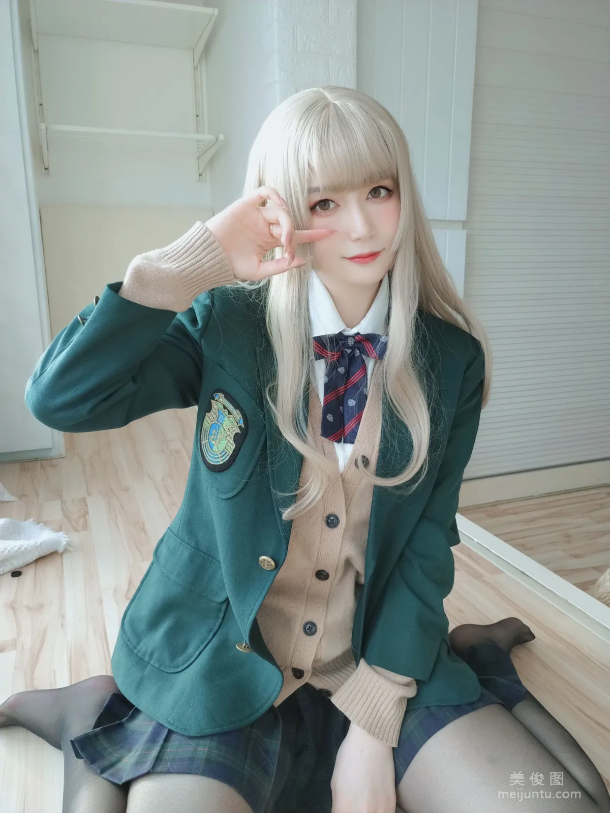 Baiyin 81: Web Idols photo 10