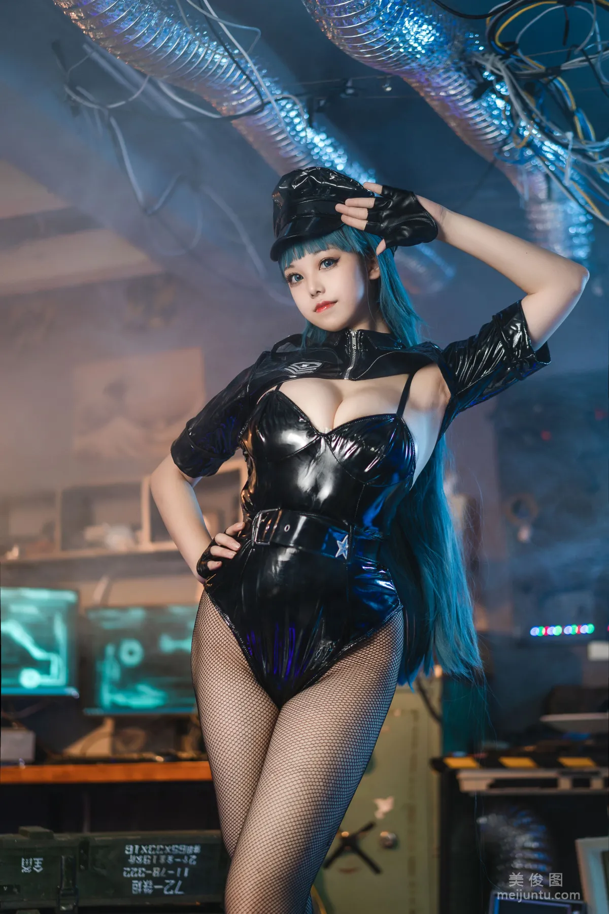 [COS Photos] Cute Girl Mizhi Maoqiu - Policewoman 2 photo 9