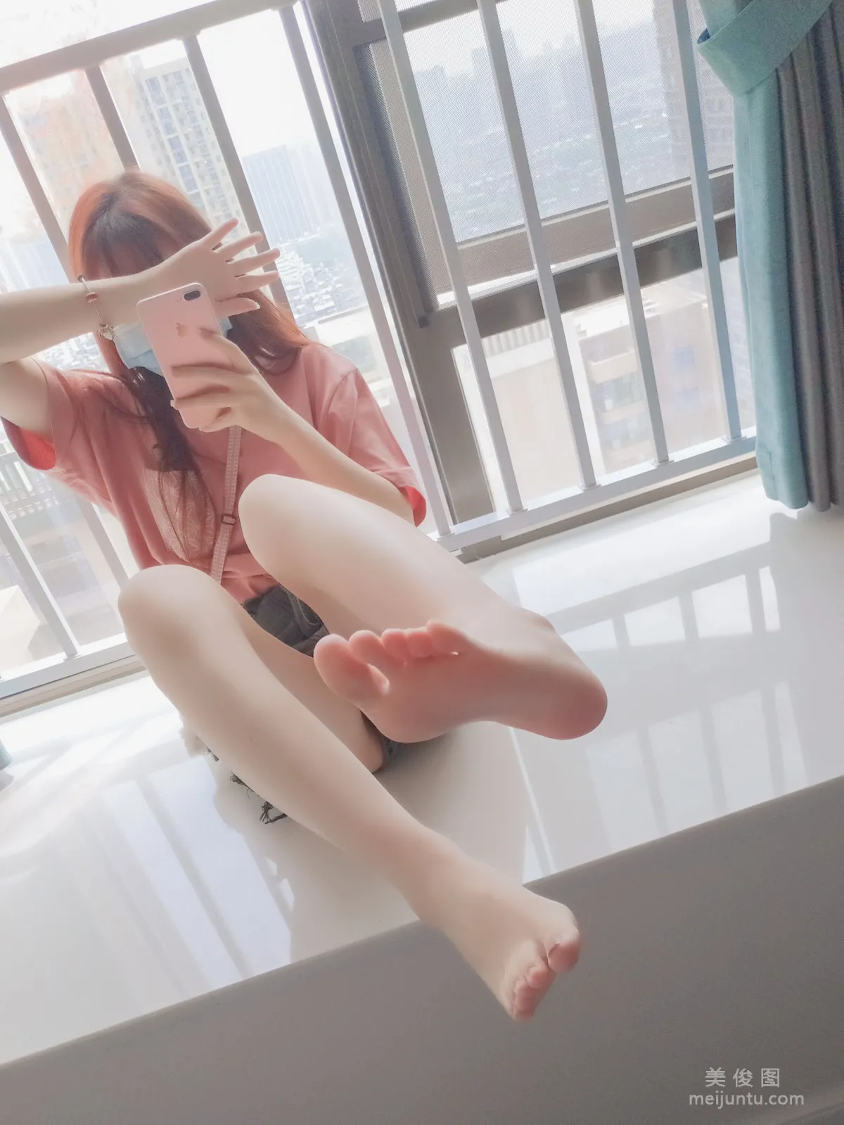Anime Blogger Xueqing Astra, Beautiful Legs, Beautiful Feet, Beautiful Curves photo 12