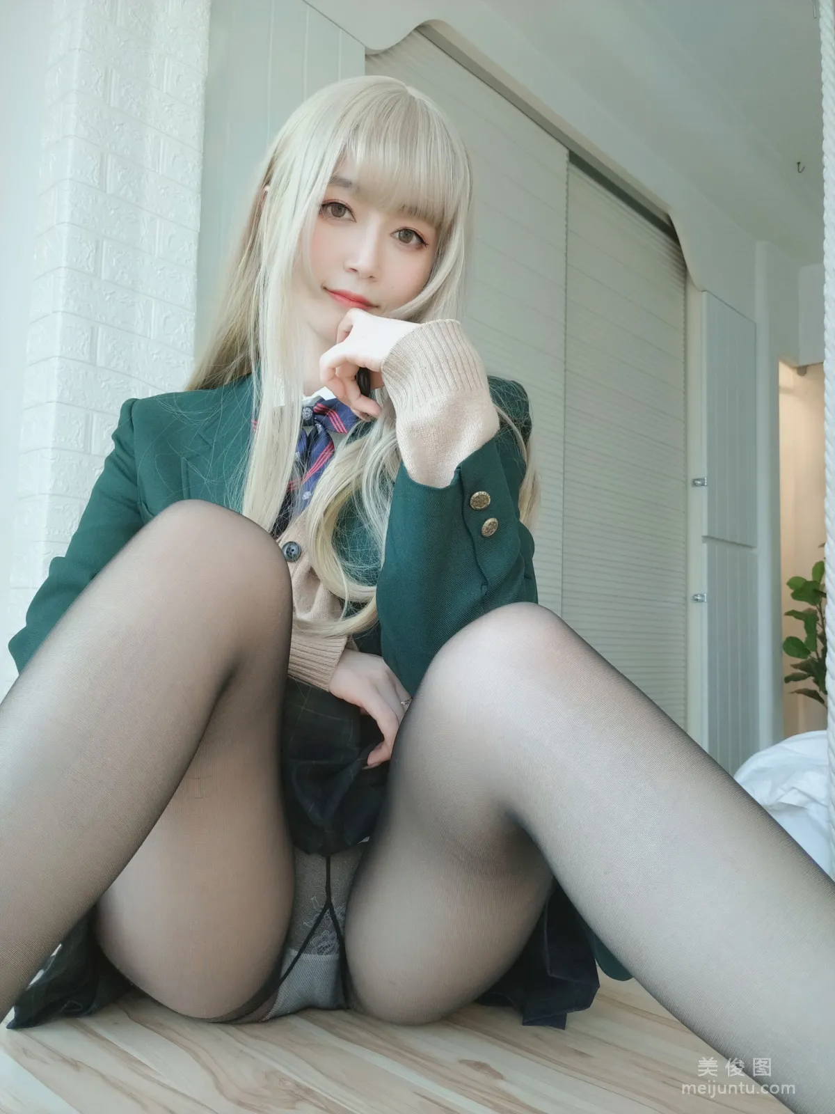 Baiyin 81: Web Idols photo 17