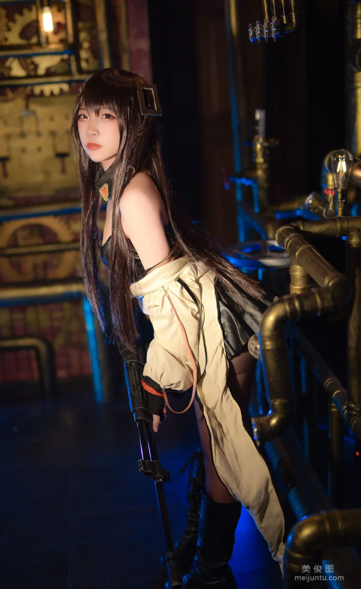 Erzuo Nisa: Web Idols photo 8