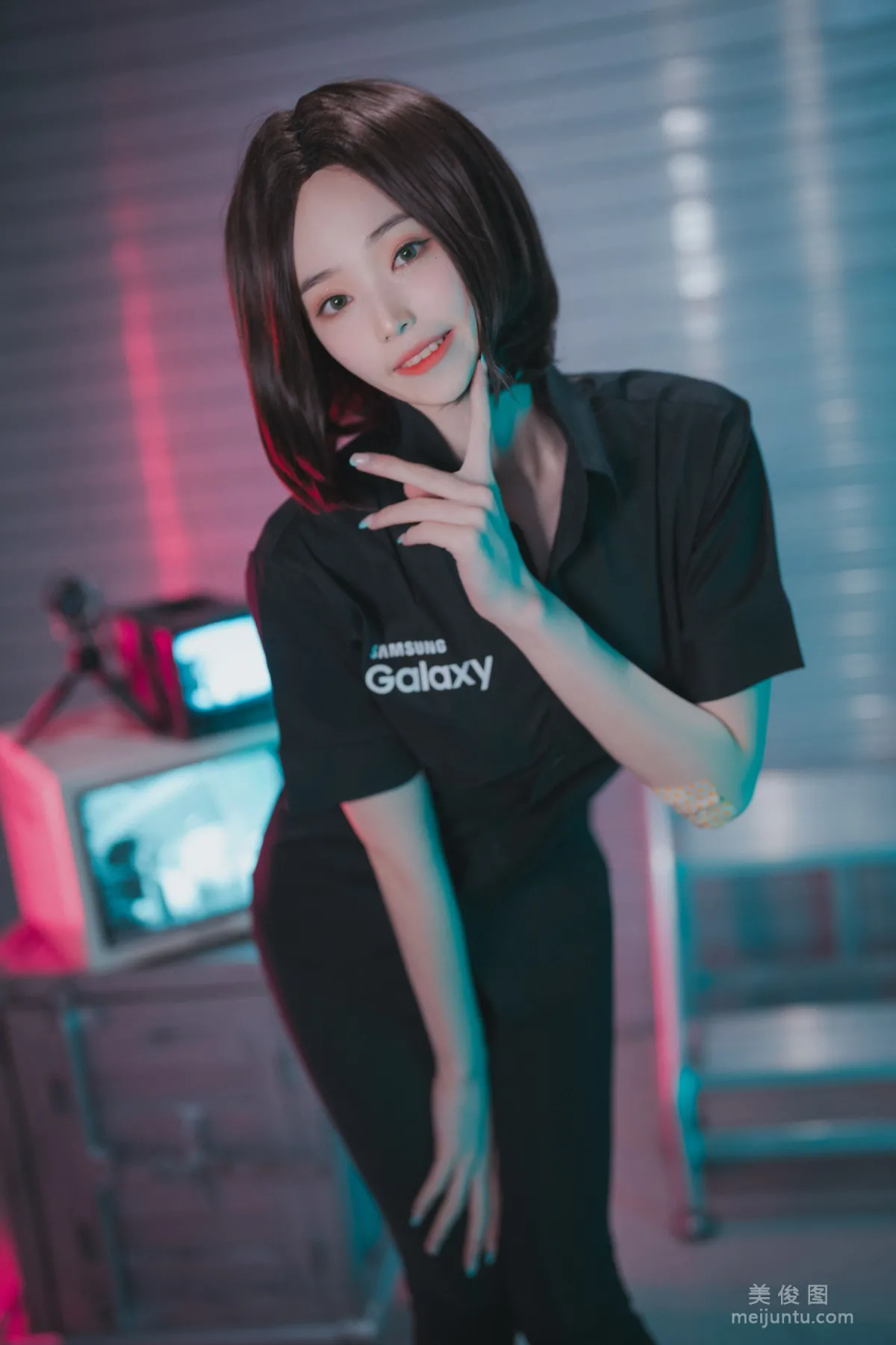 [DJAWA]  BamBi - Hi Sam! 写真套图2
