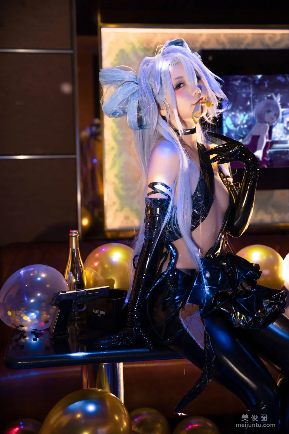 [Web Idols COSER Photo] G44 Buhui Shoushang - Champagne Phantom Thief photo 2