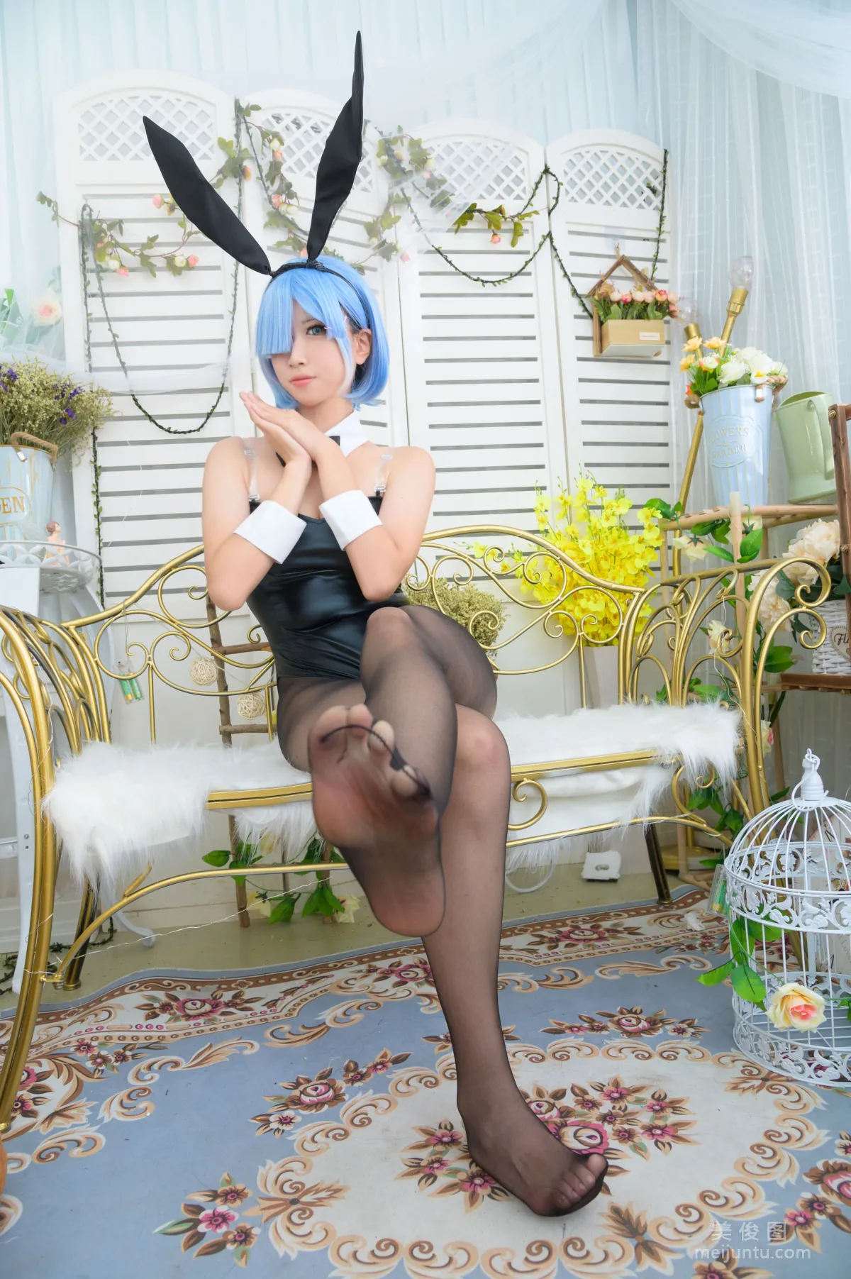 Dami Miqiu: Web Idols photo 3