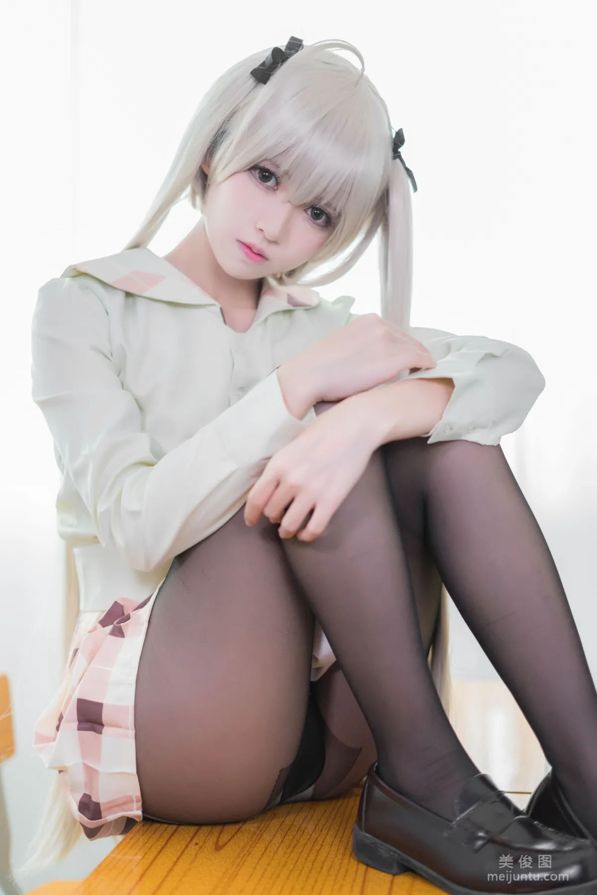 Manyu Feier: Web Idols photo 12