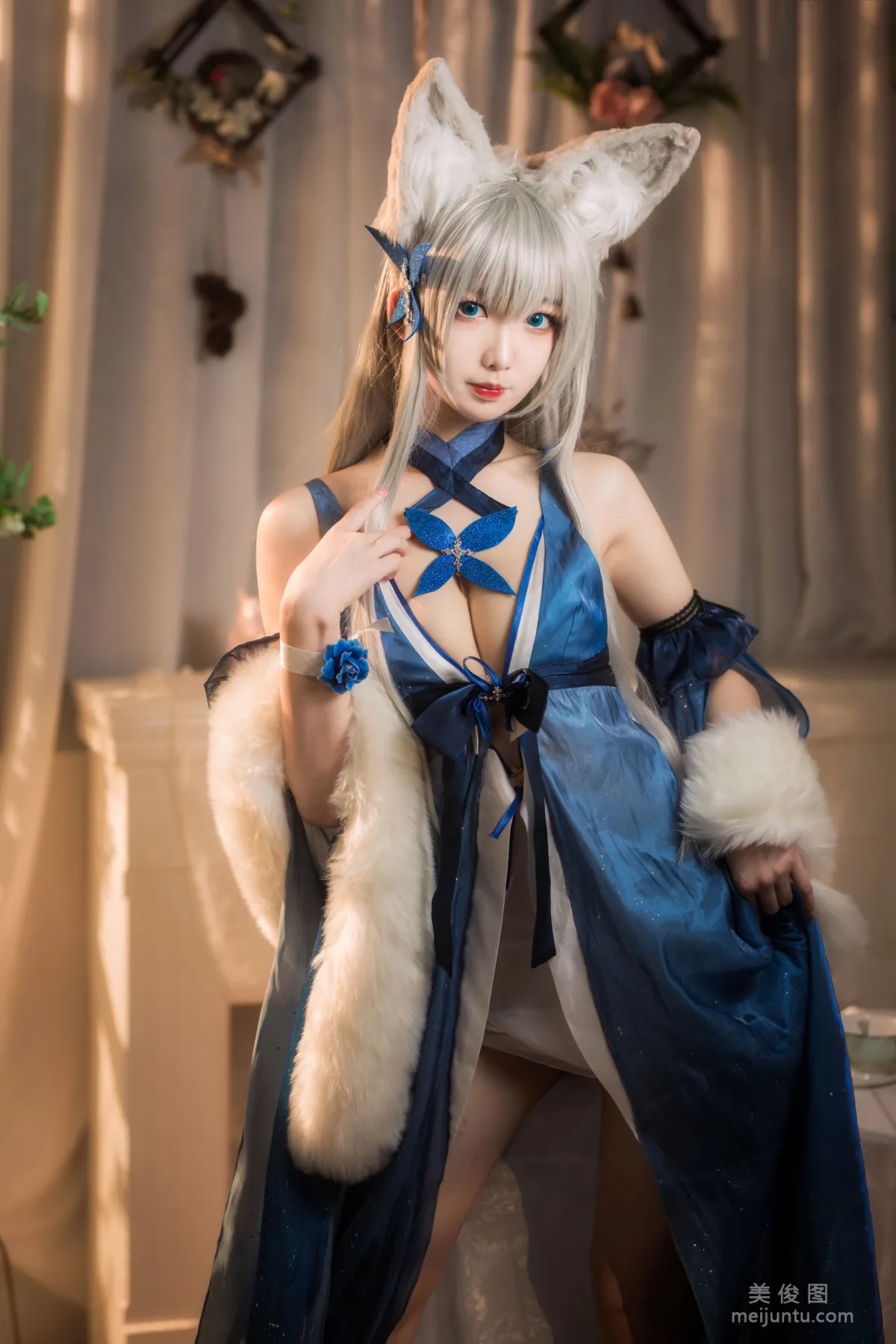 Fengjiangjiang v: Web Idols photo 1