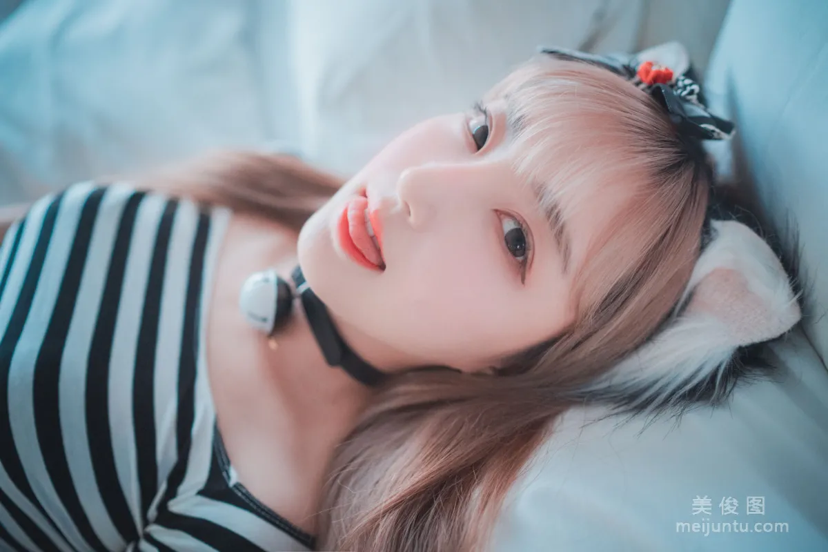 [DJAWA] Hanari - Catgirl in Stripes Photo Set photo 84