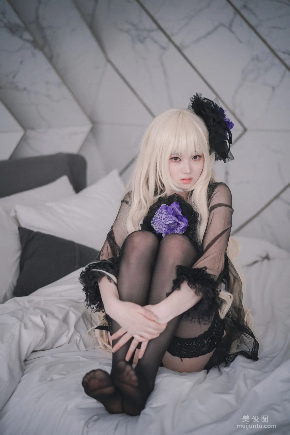 [DJAWA]  BamBi - Rita the Paradise Expulsion 写真集9