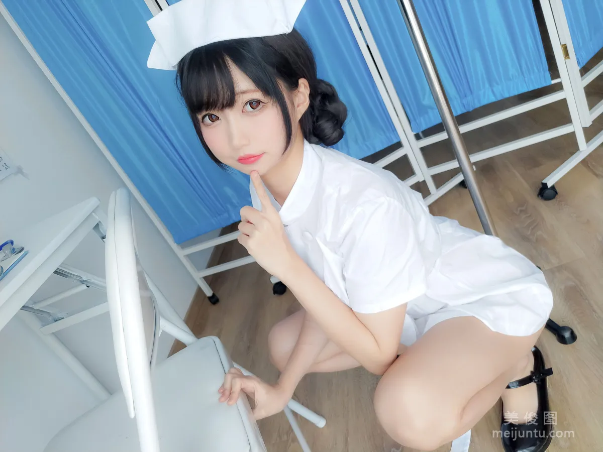 Mo Wumiao: Web Idols photo 4