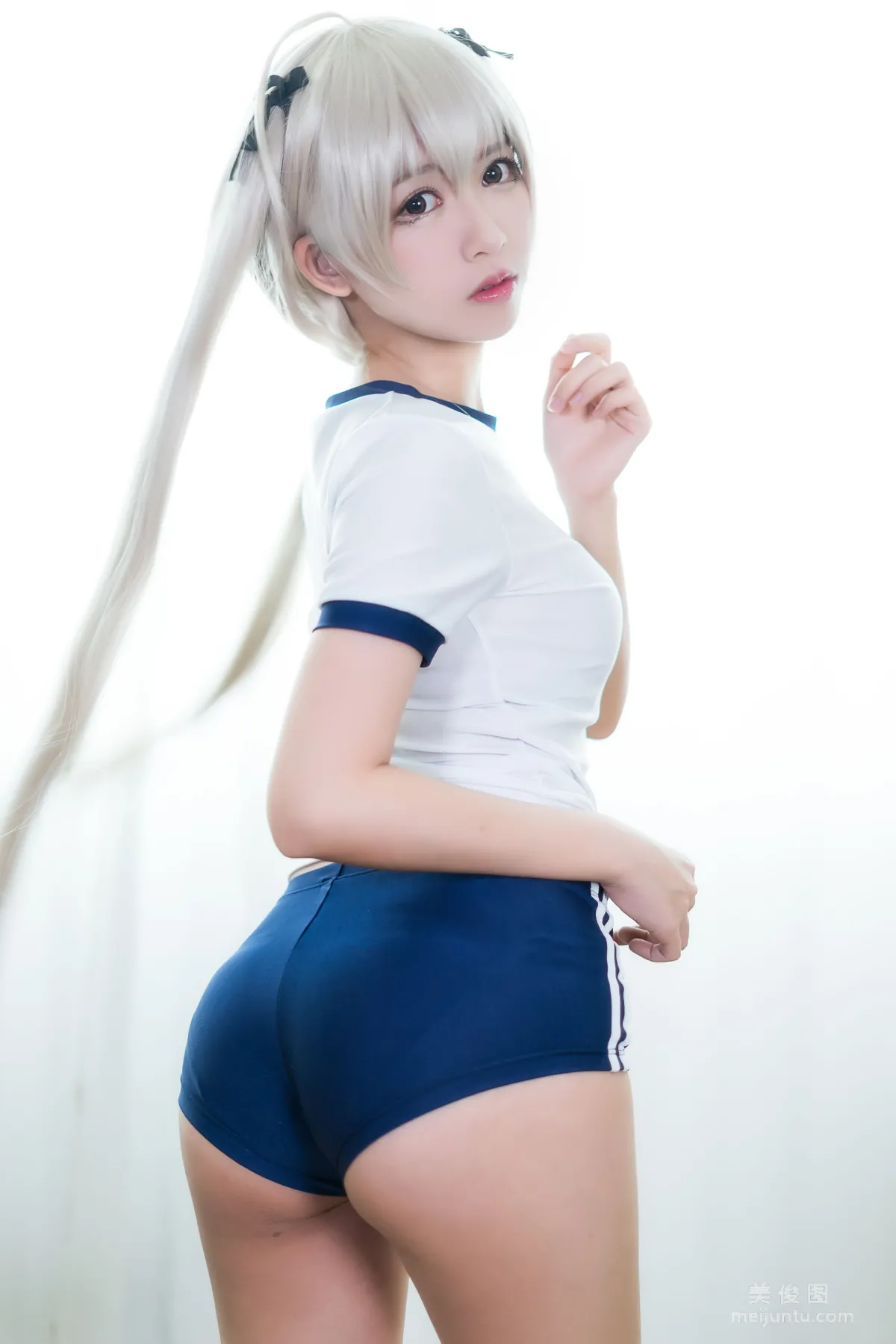 Manyu Feier: Web Idols photo 16