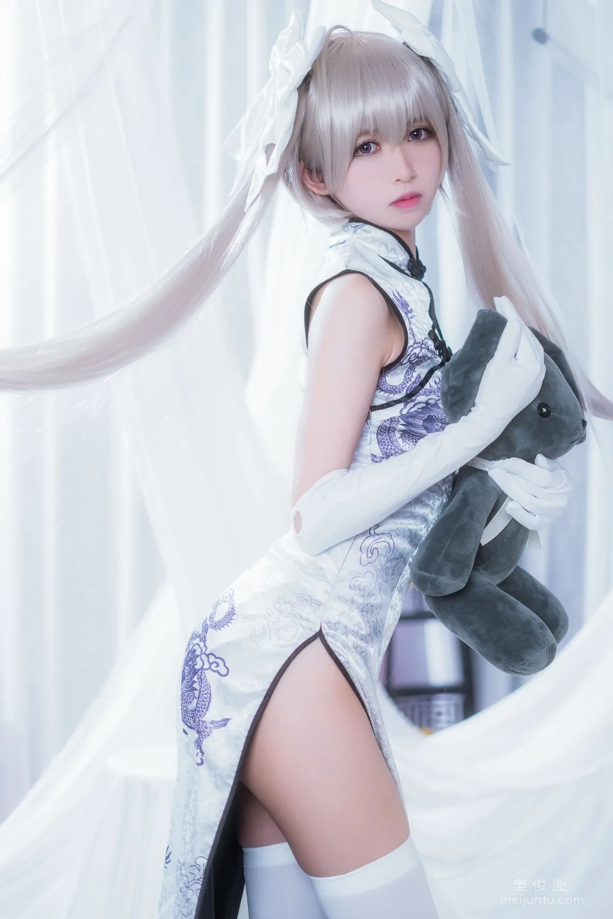 Manyu Feier: Web Idols photo 15