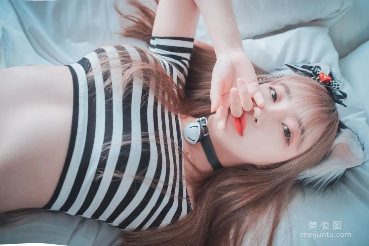 [DJAWA] Hanari - Catgirl in Stripes Photo Set photo 71