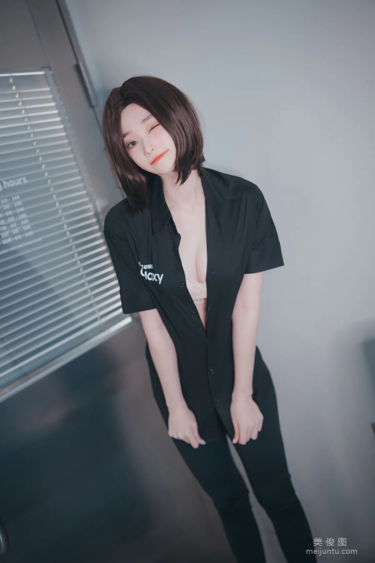 [DJAWA]  BamBi - Hi Sam! 写真套图25