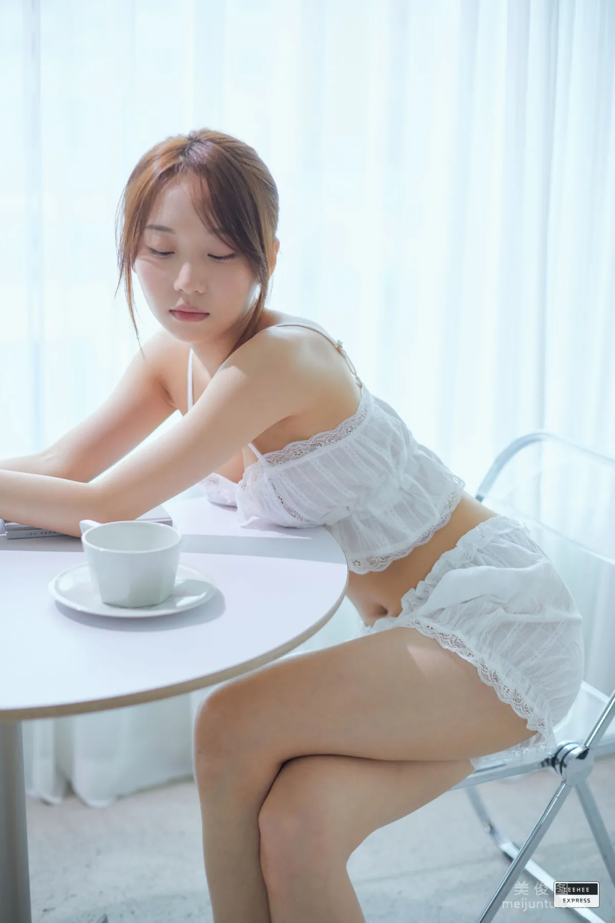S.O: Leehee Express LEBE-043A photo 3