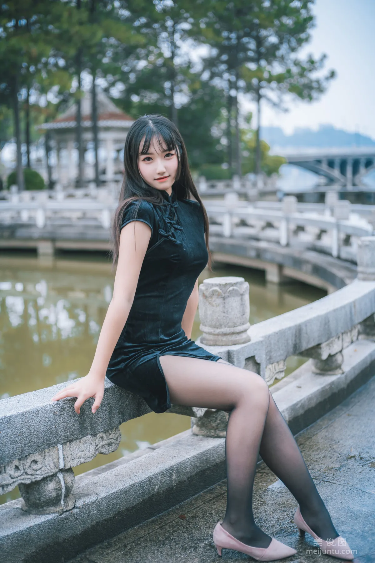 [喵糖映畫] VOL.461 旗袍園遊 寫真套圖 29