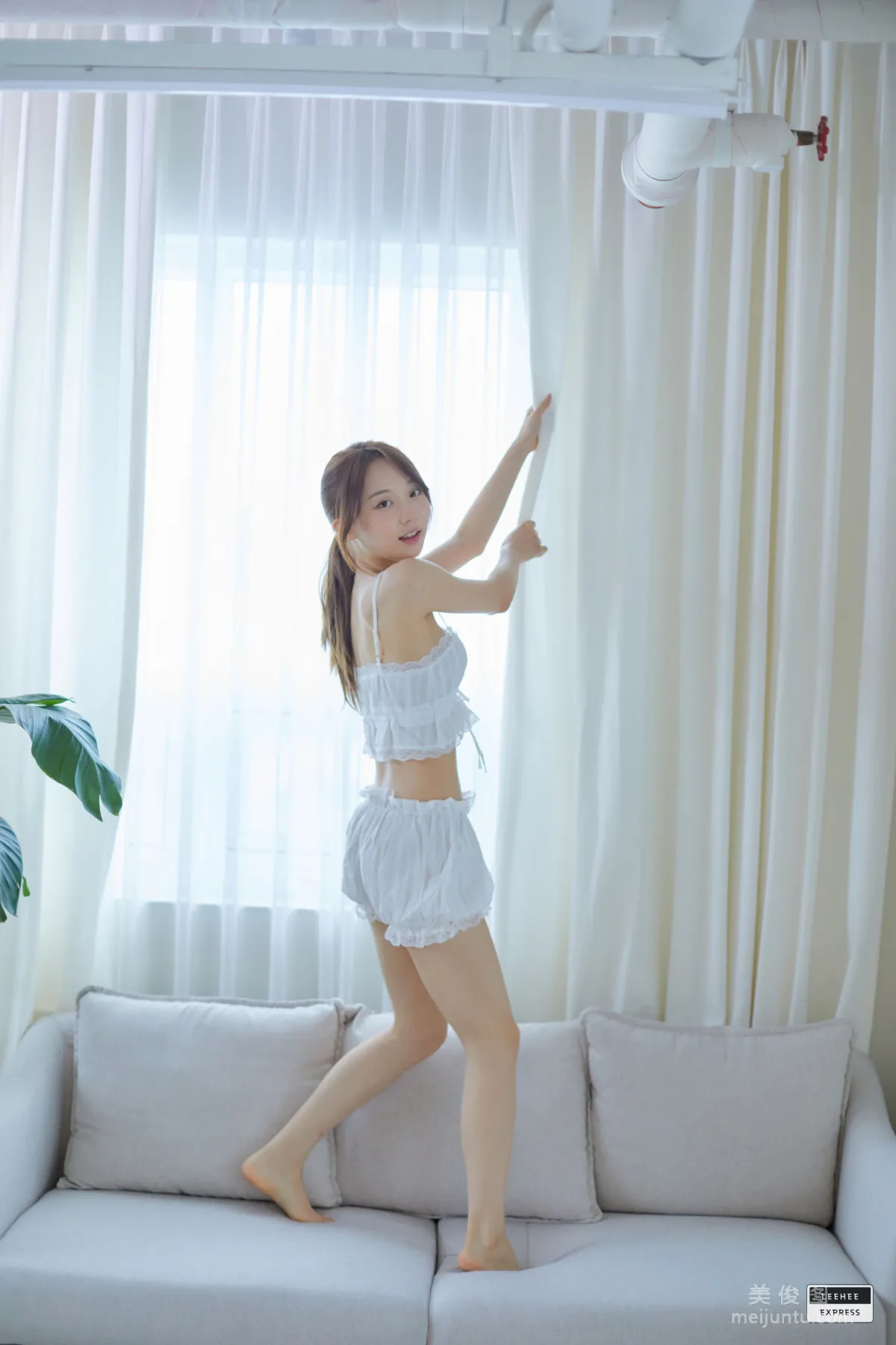 S.O: Leehee Express LEBE-043B photo 24