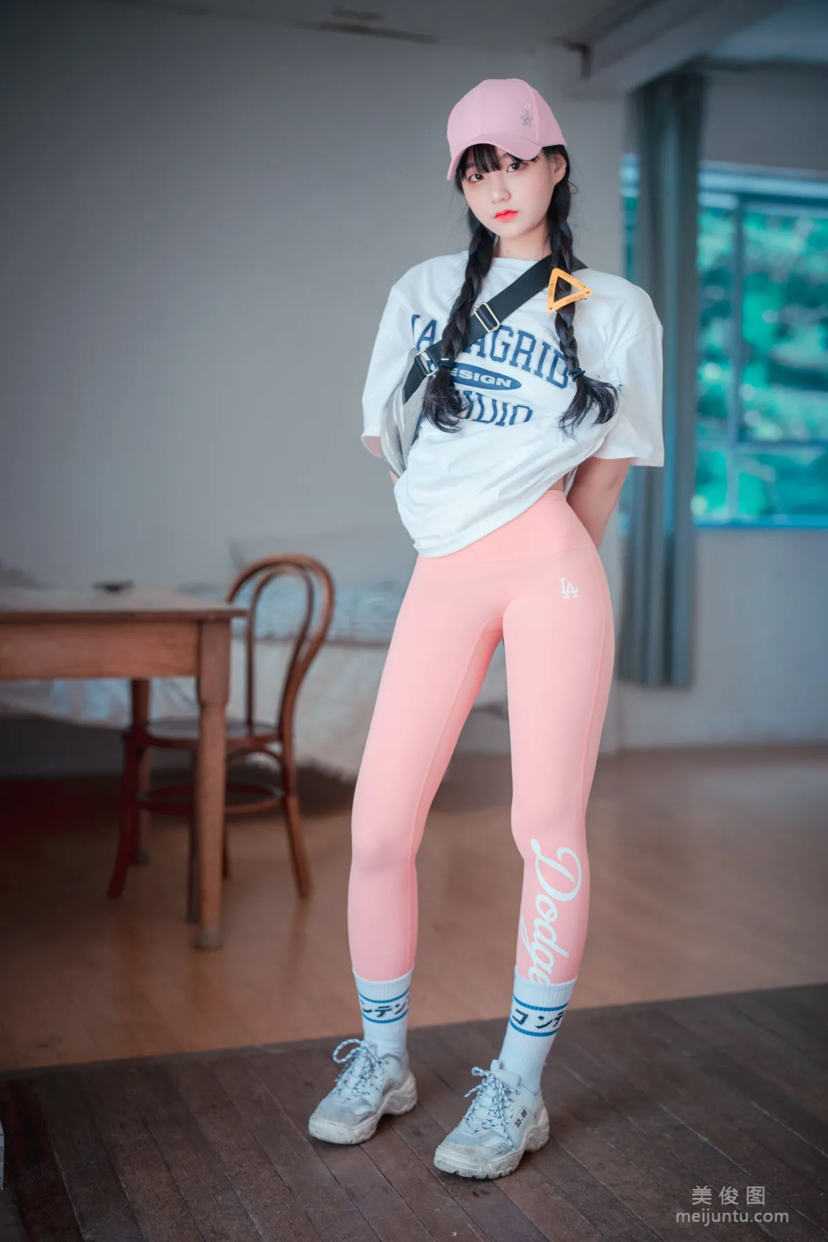 [DJAWA] Jenny - Loose and Tight Pink 寫真套圖 10