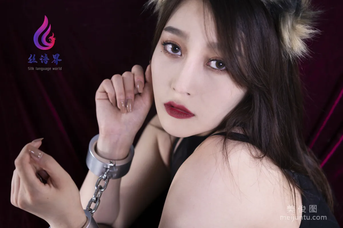 [麗櫃Ligui] 網絡麗人 Model 團子 《美撼自縛》 21